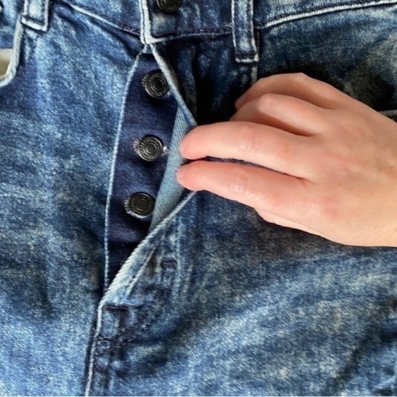 Free People High Rise Skinny Jeans Dark Wash Size 26 - Picture 5 of 6